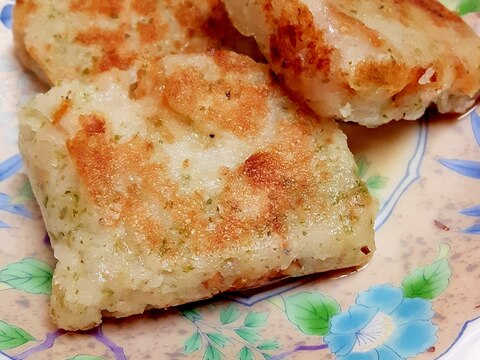 簡単おいしい!米粉と片栗粉のモチモチ大根もち♪